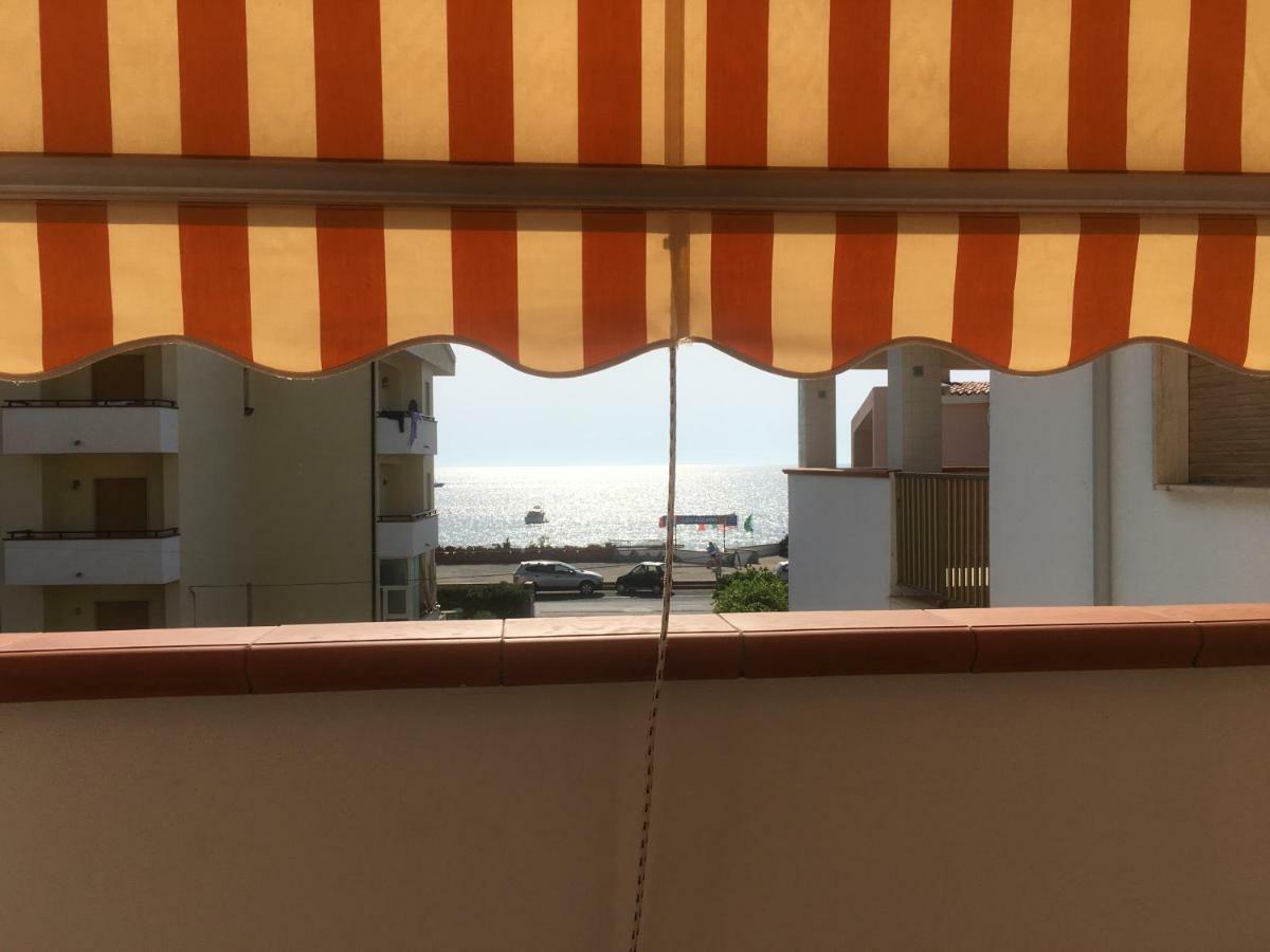 Parco Adamantina Di Fronte Al Mare Apartment Diamante Luaran gambar