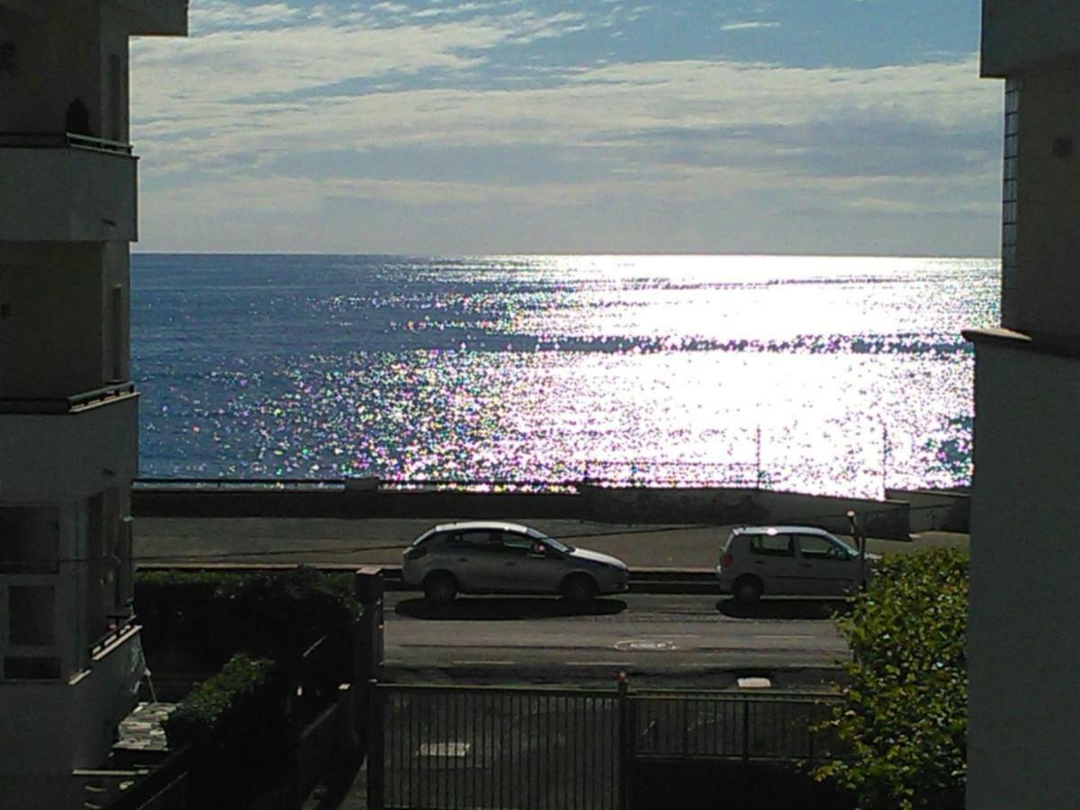 Parco Adamantina Di Fronte Al Mare Apartment Diamante Luaran gambar